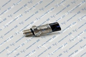 KM16-P03 4488580 เซนเซอร์ความดันสูงสำหรับเครื่องขุด SH200 SH240 SH300