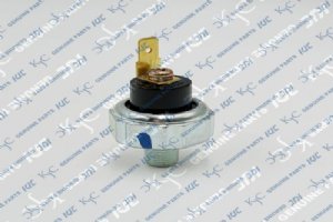 VAME840219 Interruptor del sensor de presión del aceite para la excavadora SK200-6 de Kobelco