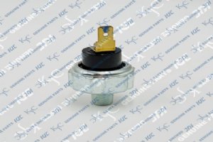 VAME840219 Interruptor del sensor de presión del aceite para la excavadora SK200-6 de Kobelco