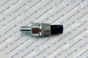 VHS83530E0220 เซนเซอร์ความดันน้ำมัน Transducer เหมาะสำหรับ KOBELCO SK200-8