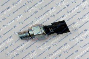 4436536 เซนเซอร์ความดันปั๊มไฮดรอลิก KJC สำหรับ Hitachi ZX200 ZX210 อะไหล่เครื่องขุด