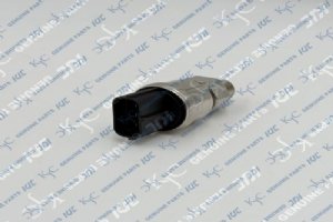 KHR10301 เซนเซอร์ความดัน KM15-P02 KM15-P04 สำหรับ Sumitomo SH200 SH240 SH350 CS210