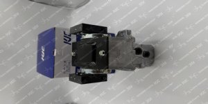 9235551 Viaje de válvula piloto para Hitachi ZAX200 ZAX210 ZAX330