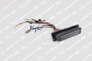 E320 เครื่องขุดฟิวส์กล่องประกอบสายไฟอุทิศให้กับ CAT E320 ชิ้นส่วนเครื่องจักรก่อสร้าง