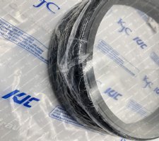 20Y-27-00110 FLOOTING SEAL ASSY เหมาะกับ KOMATSU PC160-7 PC220-8 PC200-8 PC200-7