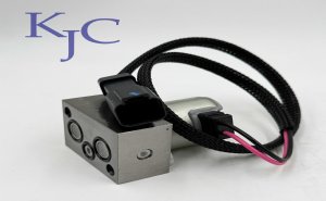702-21-57400适用于PC200-7 PC220-7 PC200-8电磁阀液压泵电磁阀：